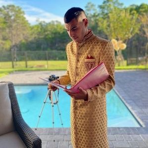 Meet your Posher, Danial